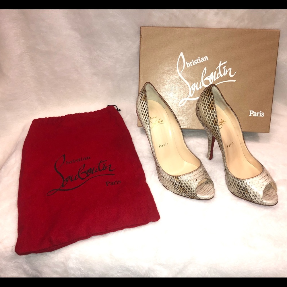 CHRISTIAN LOUBOUTIN MARYL 120 Pumps